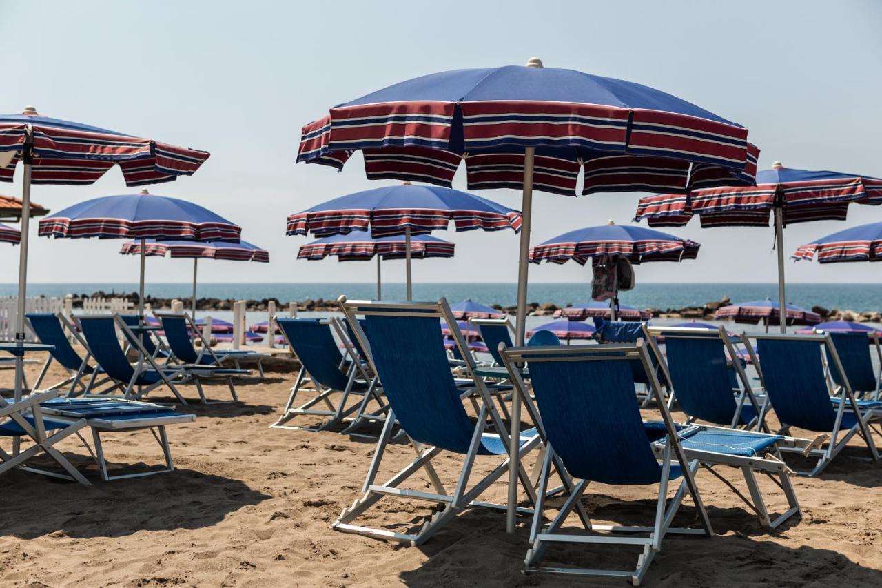 Villaggio Torre Marina Marina di Massa Esterno foto